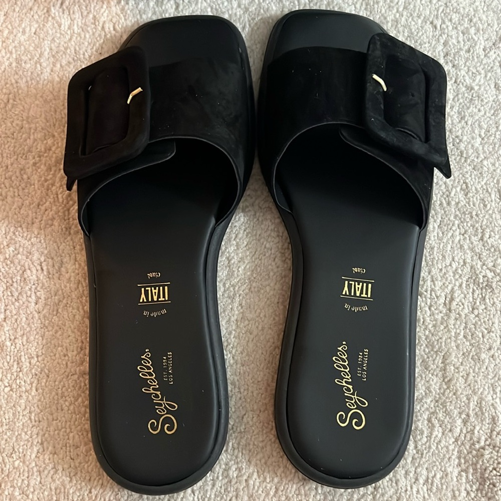 Seychelles Black Suede slide. Like new...worn once.